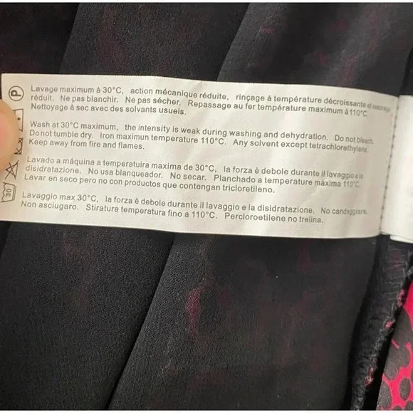 🆕Q2 Wine Red Dalmatian Print Shirt L🆕 - Picture 12 of 14